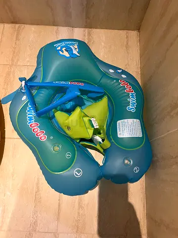 Kids Inflatable swimming ring
