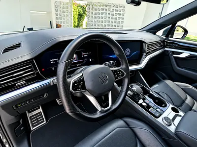 2021 Volkswagen TOUAREG 照片 3