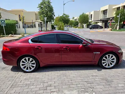 2013 Jaguar XE — фото 3