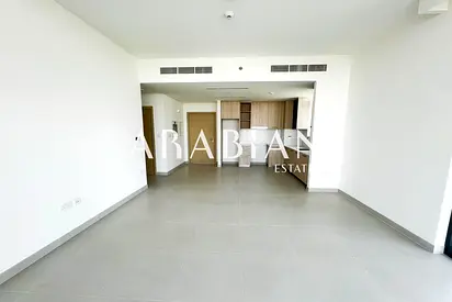 2 Beds | Unfurnished | Prime Location