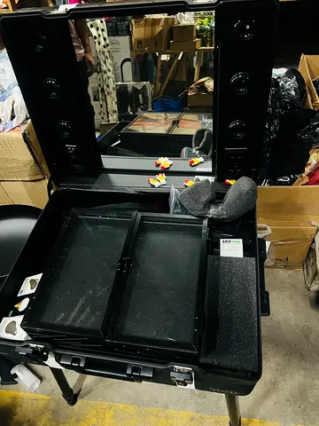 Rolling make up trolly