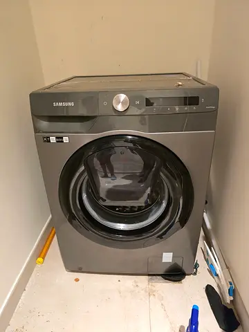 Samsung 9/6kg door-in-door Washing machine 2in1 With 100% Dryer Excellent Condition