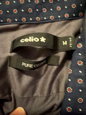 CELIO Men's long sleeve button-up shirt - size medium, good used condition