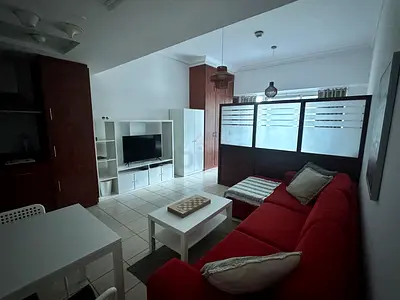Lake Terrace Studio | Fully Furnished | *direct from owner*