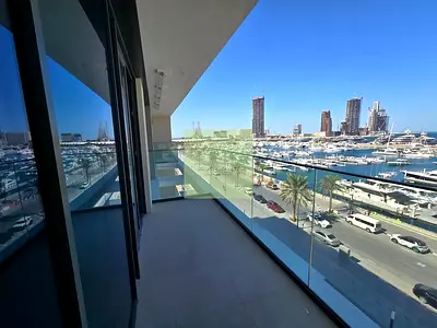 3-Bedroom Apartment | Seagate 4 – SEA VIEW