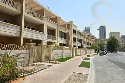 4BR Villa | Unfurnished | Spacious Layout