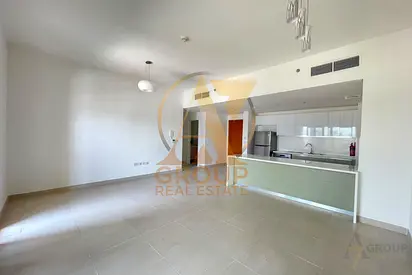Elegant 2BR Apartment | Prime Location | Al Andalus