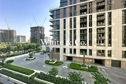 Available Now | Partial Park View | 1 Bed