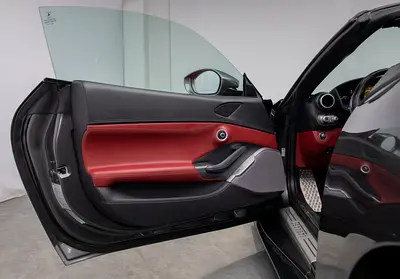 2019 Ferrari PORTOFINO — миниатюра 15