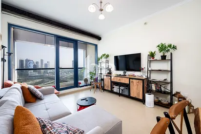 High Floor | Duplex| Rented | Golf Course View