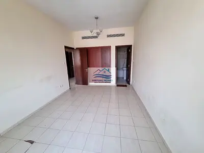 Vacant l Family only l Good location