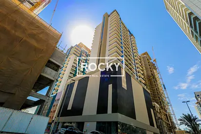 RESIDENTIAL + COMMERCIAL BUILDING FOR SALE | JVC