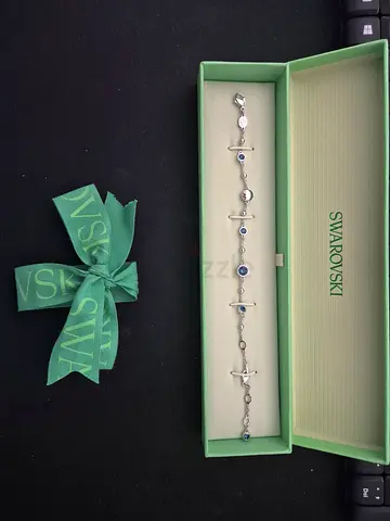 Swarovski Gift Box with Ribbon (Long Bracelet/Necklace Box)