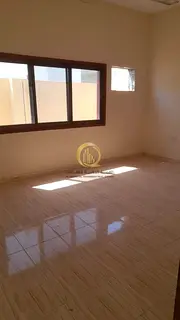 For sale: a villa in Al Khuzamiya area on a land area of 21,500 sq ft