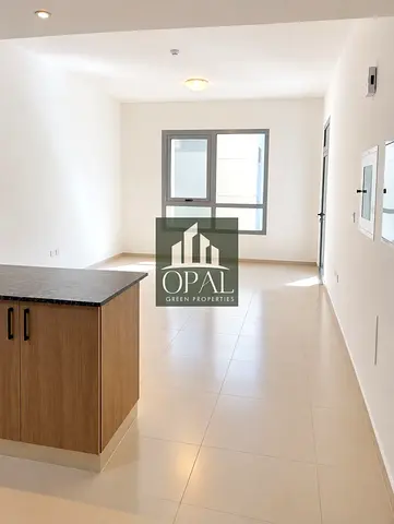 Ready to Move In | Spacious One Bedroom Apartment