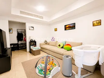 Fully Upgraded| Quiet Location| Available|Vacant