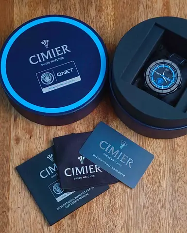 Cimier men's stainless steel watch - preowned