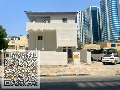 مبني تجاري للايجار12غرفه 3صاله 6حمام مصين بالكامل يصلح لجميع الاغراض التجاريه 140الف علي4دفعات