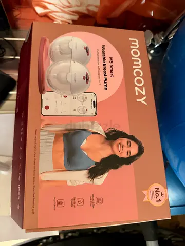 Momcozy M5 Smart Wearable Breast Pump - New in Box
