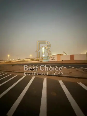 Zawiya commercial land for sale in Mazari'a - Rahmaniyah