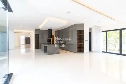 Luxury 5BR Villa | Private Pool and Gym