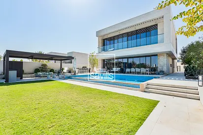 Fully Furnished | Premium Finishes | Beach Access