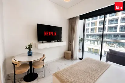 Elegant Studio | Balcony | Vacant