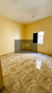 2-Bedroom Apartment for Annual Rent in Al Maqta – Umm Al Quwain