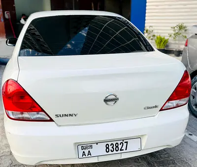 2010 Nissan SUNNY — фото 2