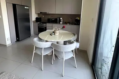 SINGLE ROW-BRIGHT and SPACIOUS 3 BED WITH MAID