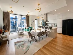 2 Bed Study | Fully Upgraded | Vacant | VOT
