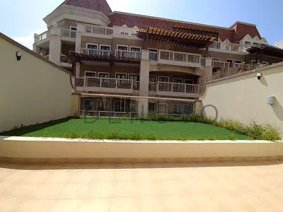 Spacious Upgraded Villa | Near Exit | Park Facing