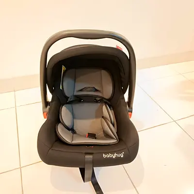 Baby' car seat