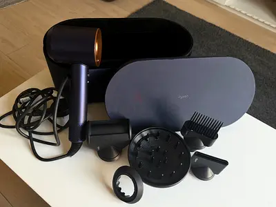 Dyson Supersonic™ hair dryer (Prussian Blue/Rich Copper)