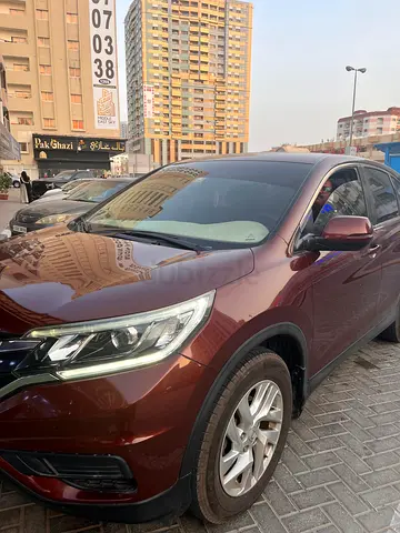 Honda CR-V EX 2015 GCC Specs  First owner well maintained
