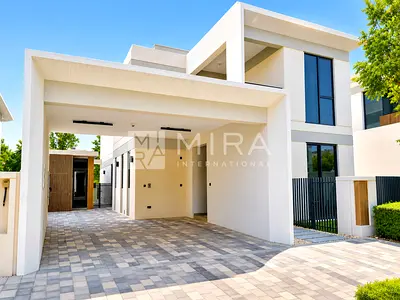 Resort Style Living I Closed Kitchen I Multiple Option