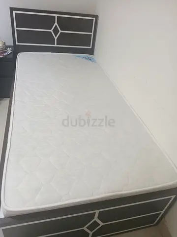 Single bed with medicated matress