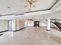 Luxury 4 BR Duplex | Pvt Pool | Skyline Views