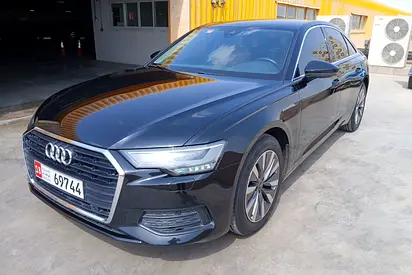 69744 Pristine Audi A6 2022 | GCC Specs | Low Mileage | Warranty