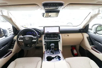2026 Toyota LAND CRUISER photo 10