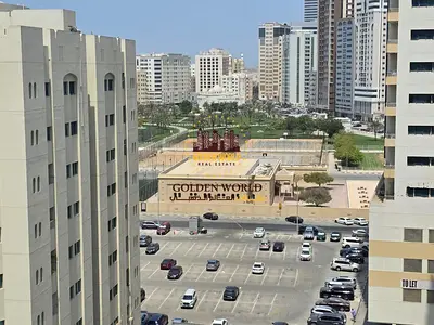 للإيجار في الخان | 3 غرف وصالة مع بلكونة | مساحات كبيرة وإطلالة مفتوحة | غرفة خادمة ماستر | 4 حمامات | 48 ألف