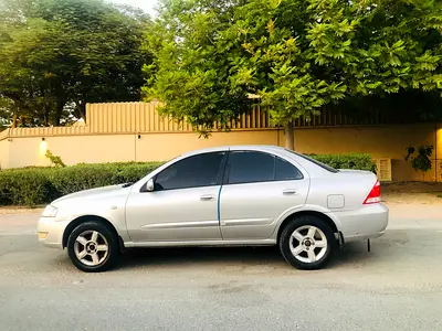 2008 Nissan SUNNY — фото 3