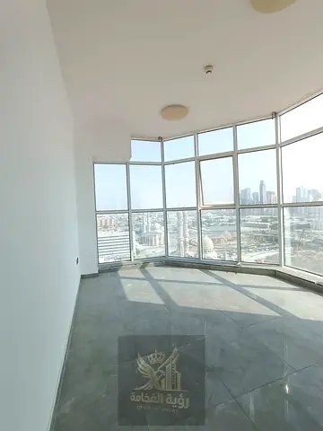 Brand New | Gym, Pool & Free Parking