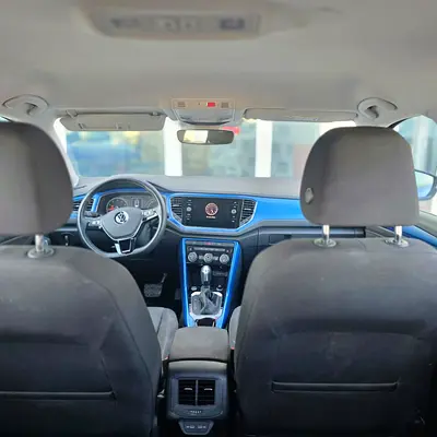 صورة 6 لـ 2021 Volkswagen T-ROC