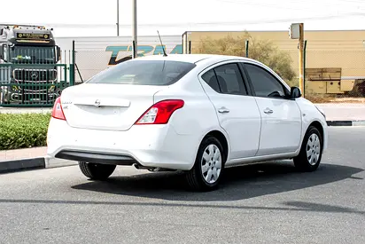 2023 Nissan SUNNY photo 6