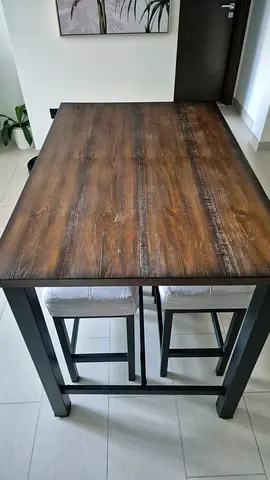 4 Seater Table