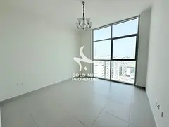 MODERN 1 BHK - ELEGANT LIVING - FAMILY BUILDING - PRIME LOCATION