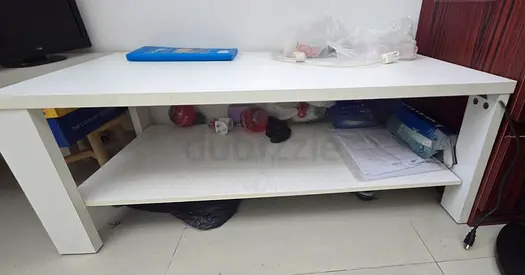 White Table for URGENT Sale