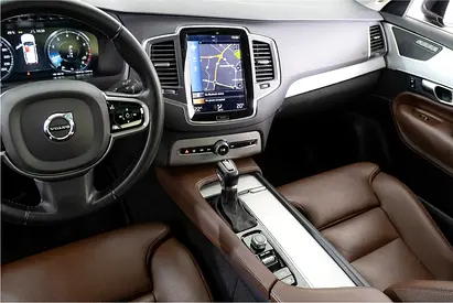 2018 Volvo XC90 — фото 9