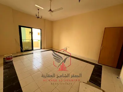 ثلاث غرف وصالة ببلكونة | غرفة خادمة ماستر | تاور عائلي | إطلالة مفتوحة | شهر مجانا | غرفة ماستر | مساحة واسعة | صيانة مجانية | أمن 24 ساعة | 6 دفعات